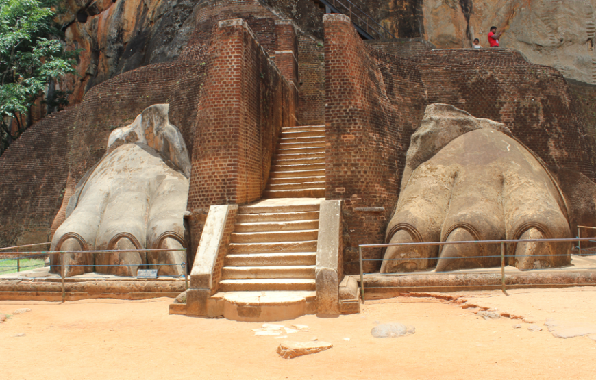 10-Day Sri Lanka Archeology and Historical Tour Itinerary